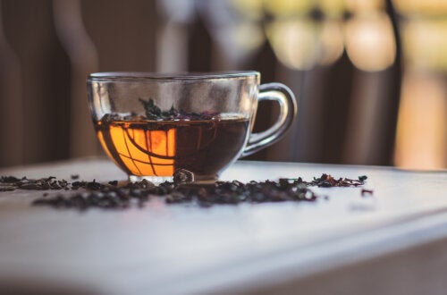 Is It Safe to Drink Black Tea During Pregnancy?