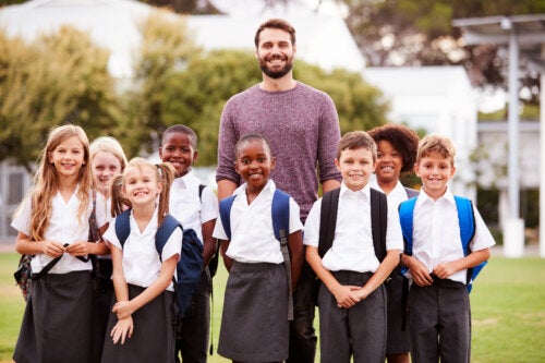 The Advantages and Disadvantages of Boarding Schools for Children