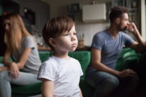 Growing Up with Separated Parents: Difficulties and Consequences