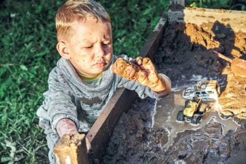 5 Reasons Why You Should Allow Your Children to Get Dirty