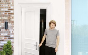 How to Act When Your Child Threatens to Leave Home