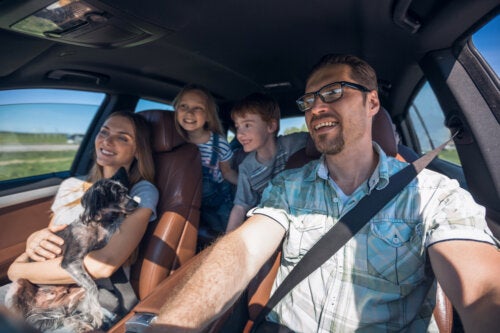 How to Save Gas on Family Car Trips
