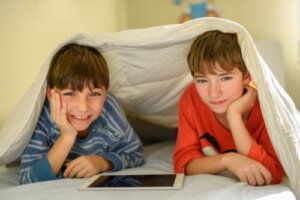 How to Prepare Your Child to Share a Bedroom