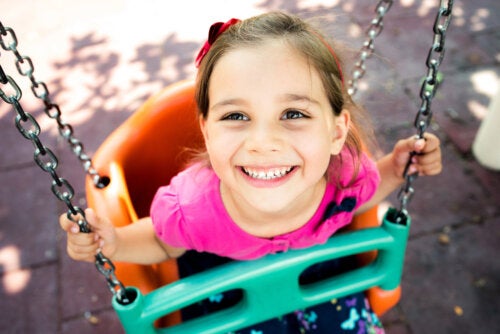 Teach Your Children to Cultivate Happiness: 6 Important Keys