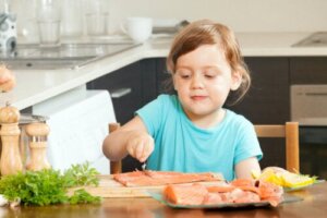 6 Dietary Fats that Increase School Performance in Children