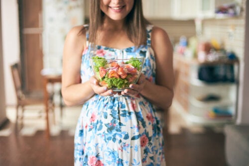 Tips to Increase Iron and Calcium Intake in Pregnant Vegans