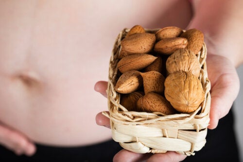 5 Foods that Help Lower Cholesterol During Pregnancy