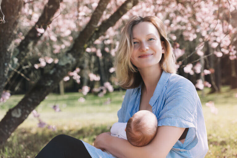 5 Tips for Caring for Postpartum Moms