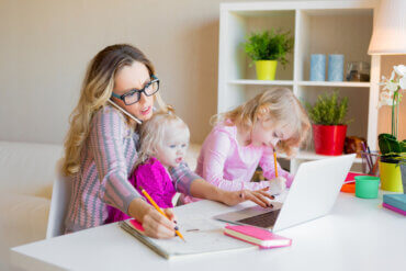 Working and Studying Moms: Five Tips to Make It Easier